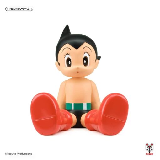 PRE-ORDER Tokyo Toys Astro Boy sitting pose licensed - Image 3