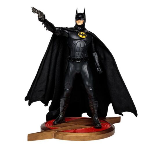 PRE-ORDER McFarlane DC DIRECT - DC MOVIE STATUES - THE FLASH (MOVIE): BATMAN (MULTIVERSE) (RESIN) Michael Keaton (July 2023) - Image 2