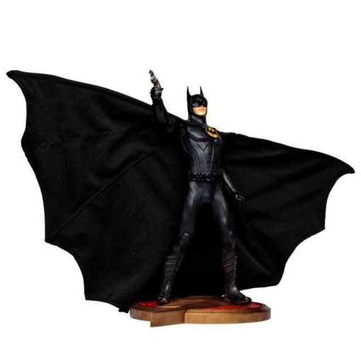 PRE-ORDER McFarlane DC DIRECT - DC MOVIE STATUES - THE FLASH (MOVIE): BATMAN (MULTIVERSE) (RESIN) Michael Keaton (July 2023) - Image 3