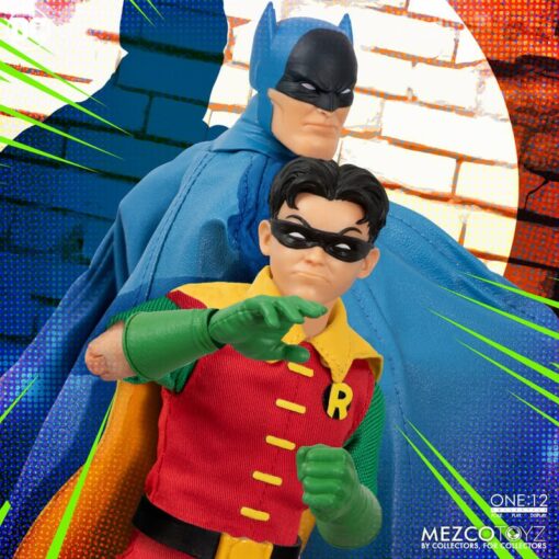 PRE-ORDER Mezco One:12 Collective Robin: Golden Age Edition (March 2025) - Image 5